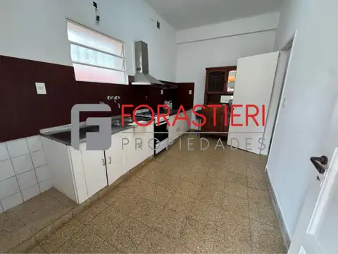 Casa en Alquiler en Victoria Barrio Centro, USD 1.300