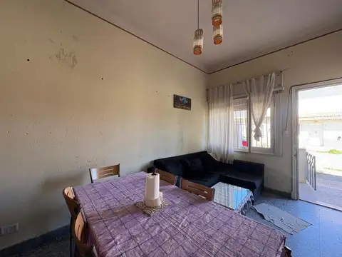 CASA EN VENTA ZÁRATE