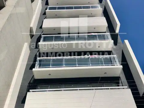 Departamento 2 ambientes  moderno en venta en Quilmes Centro