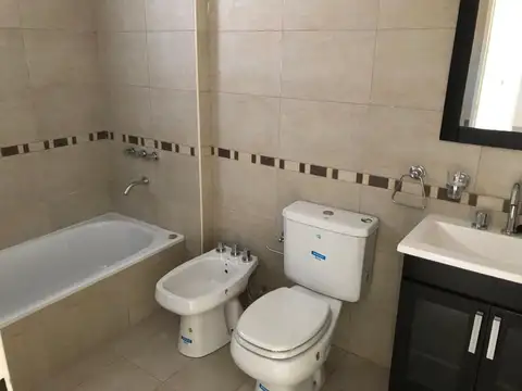 Departamento en Alquiler en Moron Sur, $ 500.000