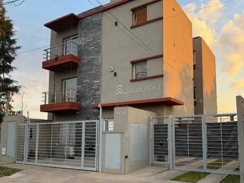 Departamento en Venta con 5 cocheras