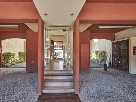 Departamento en Alquiler con 1 cocheras