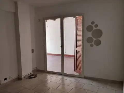 Departamento 4 ambientes con 1 baño
