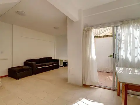 Depto Tipo Casa en Venta de 4 ambientes
