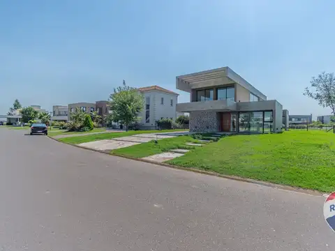 Casa en Venta 1 año
