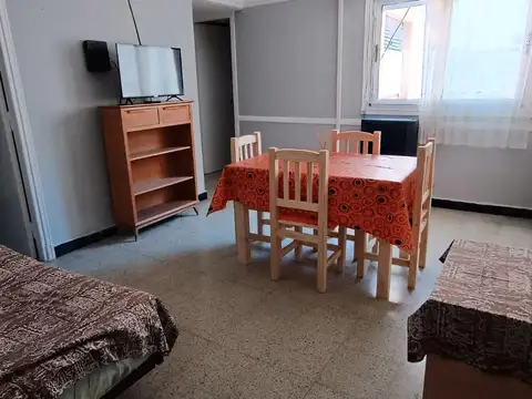 Departamento de temporada para 4 personas en el Centro