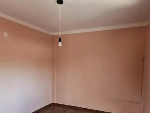 Depto Tipo Casa 4 ambientes con 3 baños