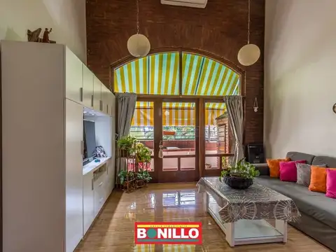 Depto Tipo Casa en Venta 35 años
