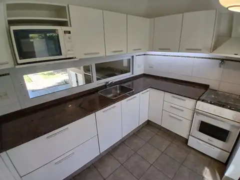 Casa en Venta en Country Club Banco Provincia, USD 195.000