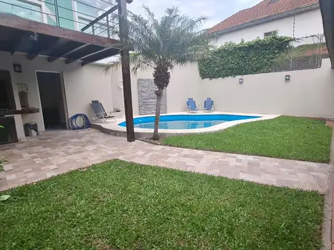 venta de casa en Villa Sarmiento 4 ambientes frente al colegio Ward