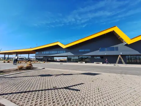 Ciudad Industria, Au Cordoba - Rosario - Nave 9 y 10