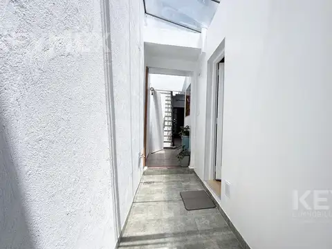 Depto Tipo Casa en Venta de 5 ambientes