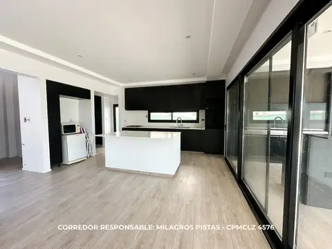 Casa en Alquiler en Countries y Barrios Cerrados en Esteban Echeverria, USD 3.000