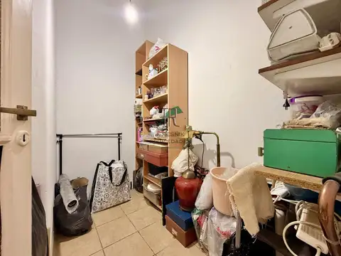 Avenida Rivadavia 2300