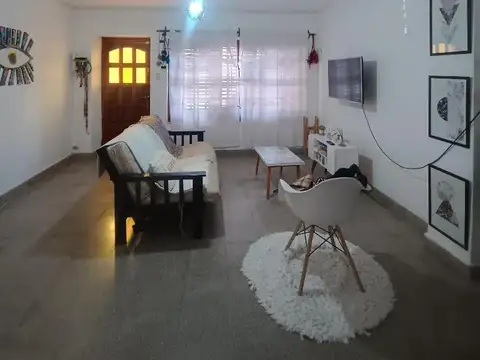 Casa en Venta en República De La Sexta, USD 270.000