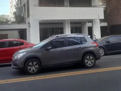 Avenida Francisco Beiró e/ Llavallol y Campana