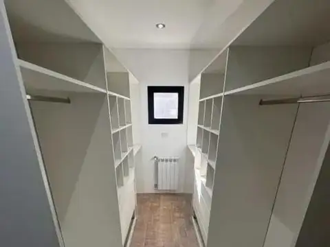 Casa en Alquiler de 3 dormitorios