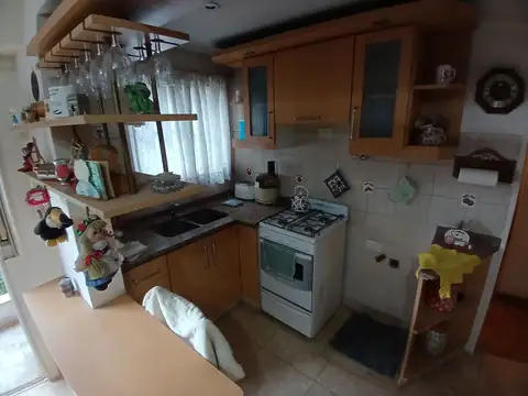 Depto Tipo Casa en Venta en Caseros, USD 48.500