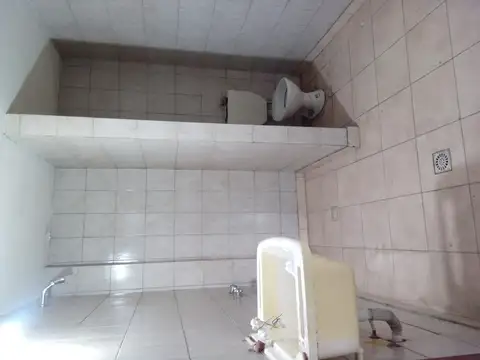Galpon en Alquiler 10  mts Frente