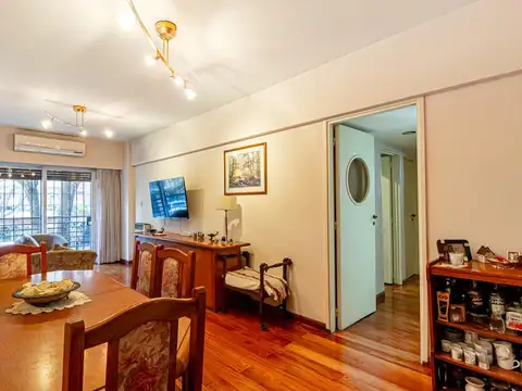 Venta Departamento 4 ambientes con cochera en Caballito