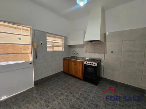 Depto Tipo Casa 3 ambientes con 1 baño