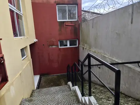 Alquiler Monoambiente Al Frente Con Balcón y SUM | Tucumán 329, Pilar Centro