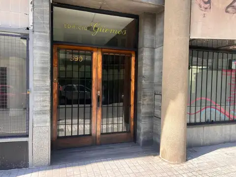 25 de Mayo 300