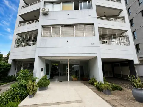 Angel Delia 500, Piso 7