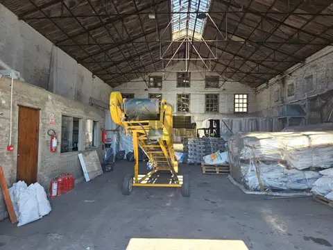 Local en Venta en Bella Vista, USD 1.800.000