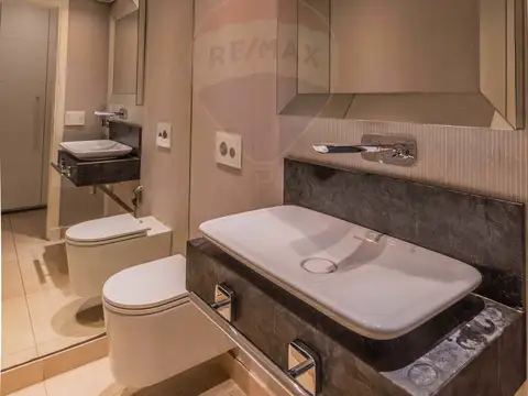 Departamento en Venta con 3 cocheras