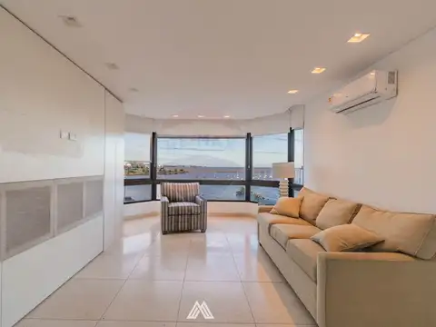 Departamento en Venta en Puerto Buceo , USD 1.400.000