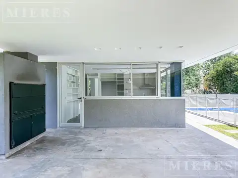 Casa en venta en Santa María de los Olivos