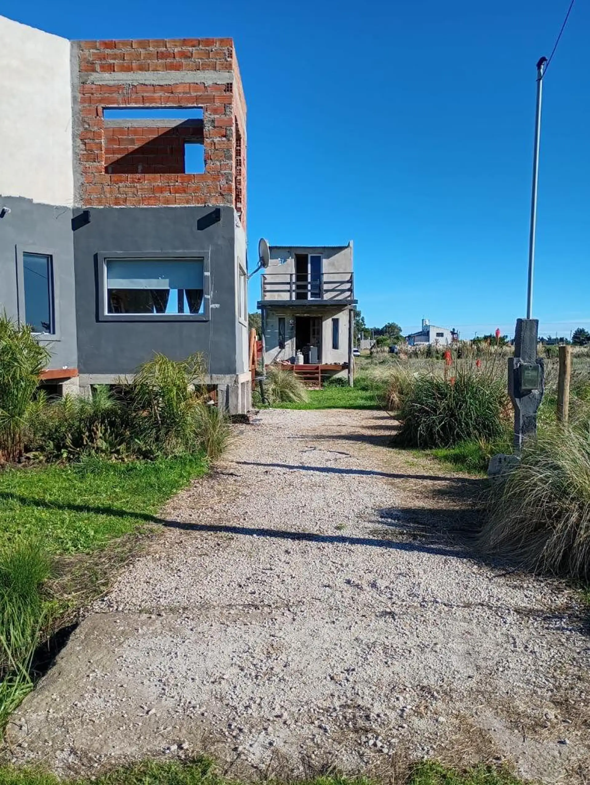 Venta de casa + departamento en el marquesado