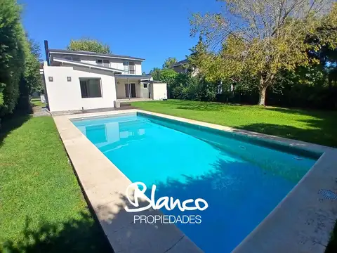 Muy Linda Casa en Venta en La Delfina, Pilar, G.B.A. Zona Norte