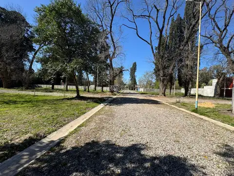 VENTA TERRENOS EN BARRIO SEMI CERRADO- LISANDRO GARDEN
