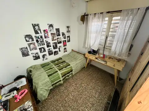 Casa 5 ambientes con 2 baños