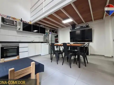 Depto Tipo Casa en Venta de 2 dormitorios