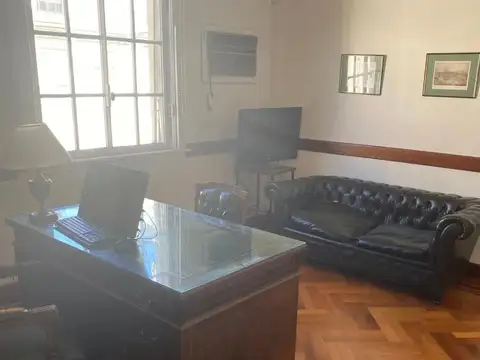 Oficina 4 ambientes con 3 baños