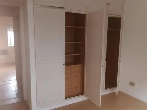 Departamento en Venta en Vicente Lopez Vias / Maipu, USD 178.000