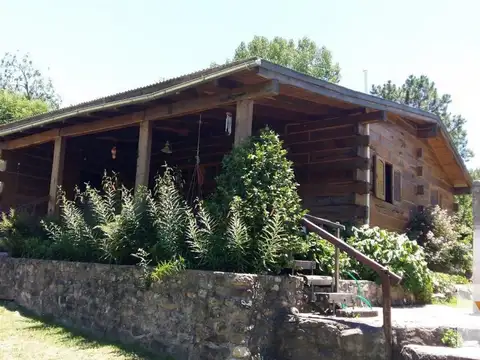 Campo en venta - 4 Dormitorios 2 Baños - Cochera - 100.000Mts2 - Yacanto, Córdoba