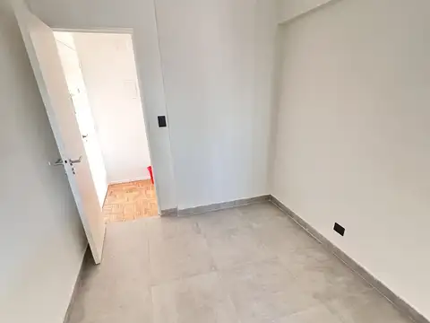 Departamento en Venta en Vicente Lopez Vias / Maipu, USD 183.000