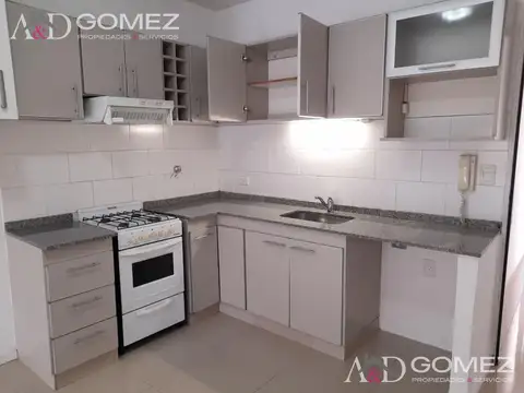 Departamento en Alquiler en Villa Ballester, $ 500.000