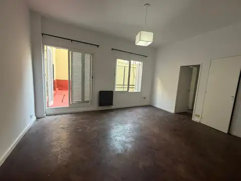 VENTA DEPARTAMENTO 3 AMBIENTES CON PATIO PALERMO