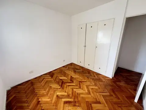  EN EXC. UBICACIÓN, MUY LUMINOSO EN EXC. ESTADO 