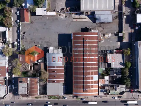 Av. Pres. Arturo Umberto Illia  al 4300