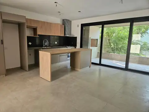 Departamento en Venta en San Isidro Vias / Rolon, USD 200.000