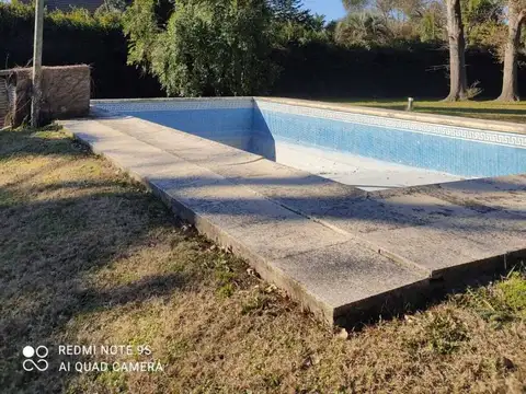 VENTA  EXALTACION DE LA CRUZ  B. EL REMANSO CASA 3 AMB CON PISCINA