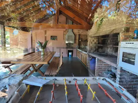 VENTA  EXALTACION DE LA CRUZ  EL REMANSO CASA 3 AMB LOTE 2110 M2