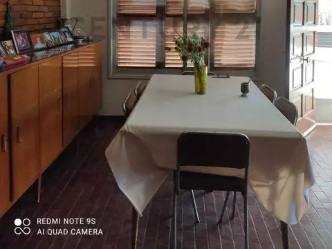 La Media Caña 100, Piso 0