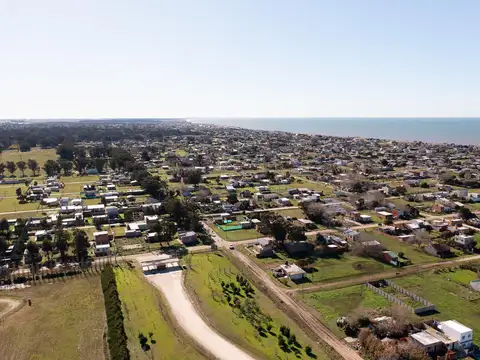 Terreno en Venta 40  mts Fondo